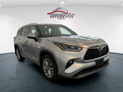Used 2022 Toyota Highlander Platinum