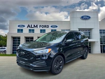 New 2024 Ford Edge SE w/ Black Appearance Package
