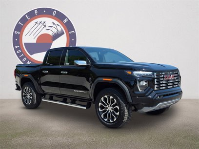 New 2025 GMC Canyon Denali