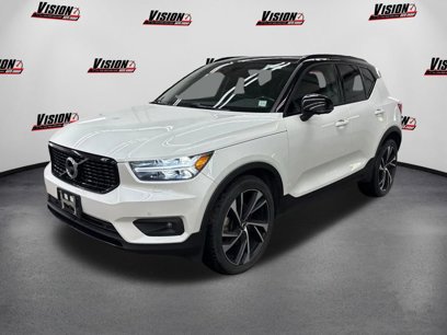 Used 2021 Volvo XC40 T5 R-Design