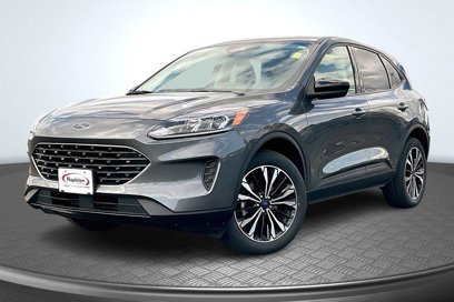 Used 2022 Ford Escape SE w/ SE Sport Appearance Package