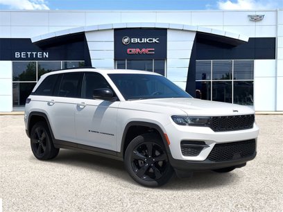 Used 2023 Jeep Grand Cherokee Altitude
