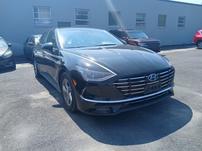 Used 2023 Hyundai Sonata SE w/ Preferred Accessory Package