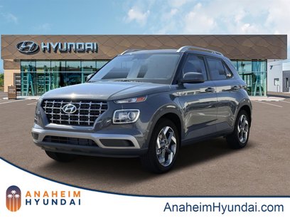 New 2025 Hyundai Venue SEL