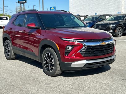 Used 2025 Chevrolet TrailBlazer LT w/ Driver Confidence Package
