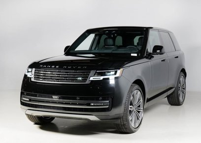 New 2025 Land Rover Range Rover SE