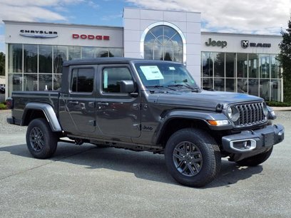 New 2025 Jeep Gladiator Sport