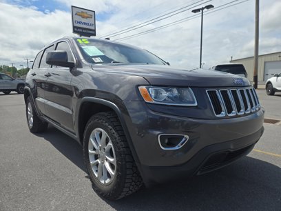 Used 2015 Jeep Grand Cherokee Laredo w/ Quick Order Package 23E
