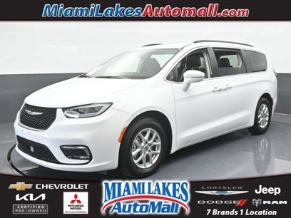Used 2022 Chrysler Pacifica Touring-L