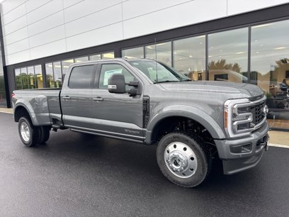 New 2025 Ford F450 Platinum
