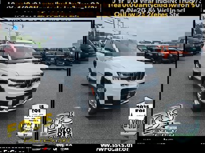 New 2025 Jeep Grand Cherokee L Laredo