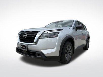 Certified 2023 Nissan Pathfinder S w/ Cargo Package