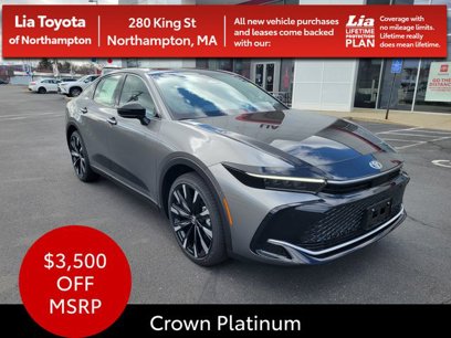 New 2025 Toyota Crown Platinum
