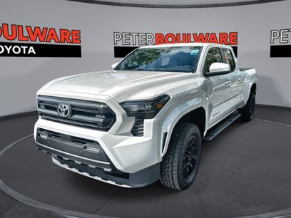 New 2025 Toyota Tacoma SR5