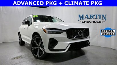 Used 2022 Volvo XC60 T8 R-Design w/ Advanced Package