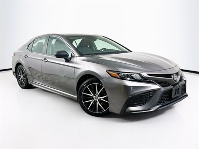 Used 2021 Toyota Camry SE