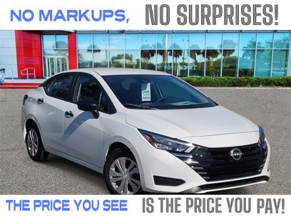 New 2025 Nissan Versa S w/ Trunk Package