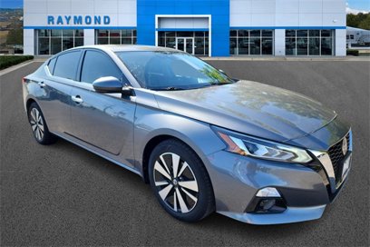 Used 2020 Nissan Altima 2.5 SV
