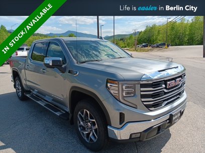 New 2025 GMC Sierra 1500 SLT w/ SLT Premium Package