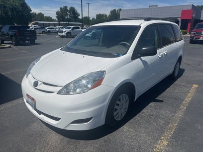 Used 2007 Toyota Sienna CE
