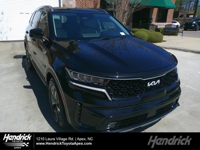 Used 2024 Kia Sorento EX w/ Panoramic Sunroof Package