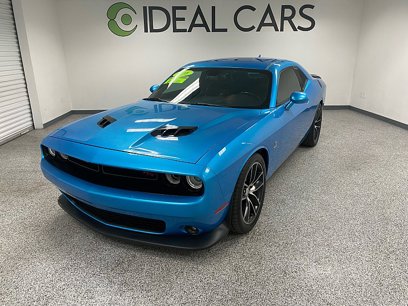 Used 2016 Dodge Challenger R/T Scat Pack w/ Leather Interior Group