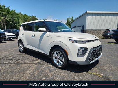 Certified 2022 Kia Soul LX w/ Technology Package
