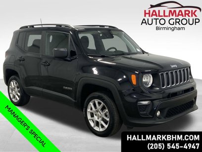 Used 2023 Jeep Renegade Latitude w/ Sun & Fun Group