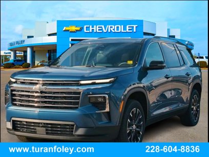 New 2025 Chevrolet Traverse LT w/ Sun and Wheel Package