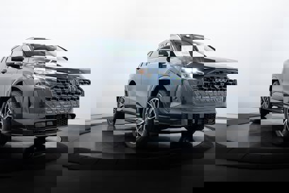 New 2025 Audi Q5 Premium Plus