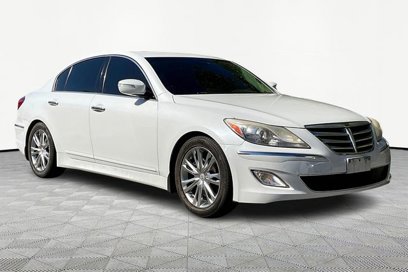 Used 2013 Hyundai Genesis 3.8 w/ Technology Pkg