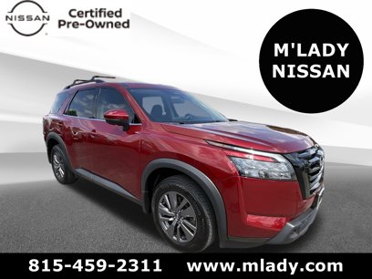 Certified 2023 Nissan Pathfinder SV w/ Black Appearance Package