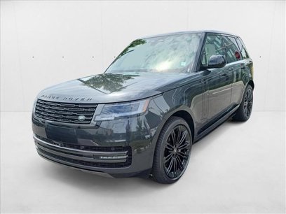 New 2025 Land Rover Range Rover SE