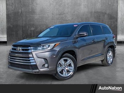 Used 2017 Toyota Highlander Limited