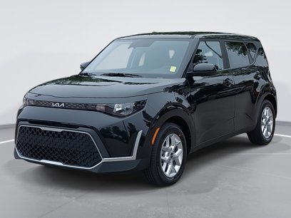 New 2025 Kia Soul LX w/ LX Technology Package