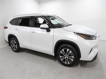 Used 2022 Toyota Highlander XLE
