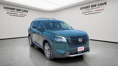 Used 2023 Nissan Pathfinder SL w/ Lighting Package (N92)