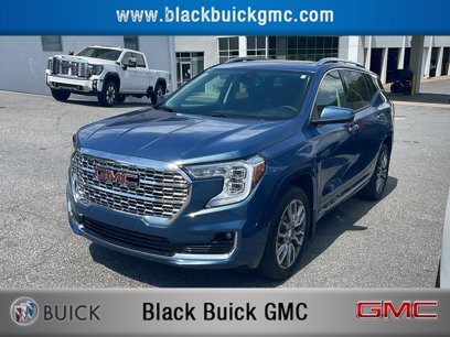 Used 2024 GMC Terrain Denali w/ Denali Premium Package