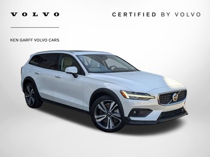 Certified 2023 Volvo V60 B5 Cross Country Plus
