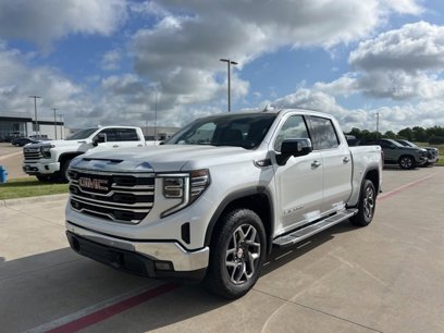 Used 2024 GMC Sierra 1500 SLT w/ SLT Premium Plus Package