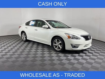 Used 2013 Nissan Altima 2.5 SL w/ Technology Pkg