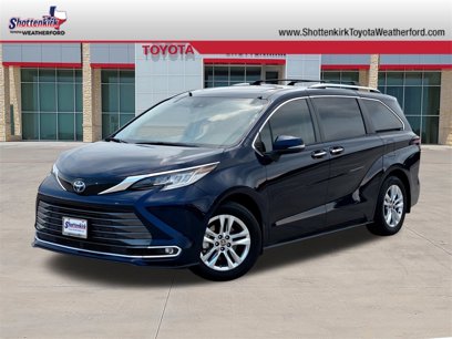 Used 2022 Toyota Sienna Limited