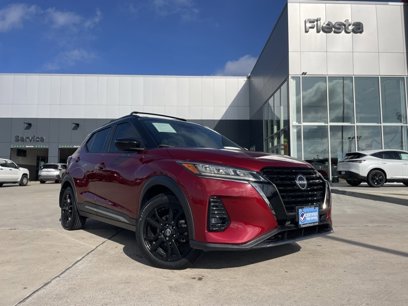 Certified 2022 Nissan Kicks SR w/ Premium Package
