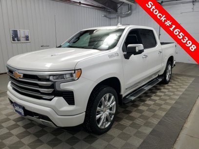 New 2025 Chevrolet Silverado 1500 High Country w/ High Country Premium Package