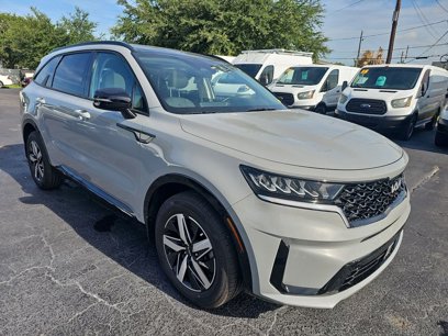 Used 2023 Kia Sorento EX w/ Panoramic Sunroof Package