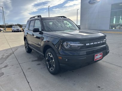 New 2024 Ford Bronco Sport Outer Banks w/ Tech Package
