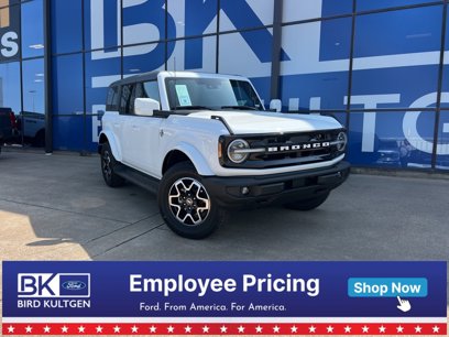 New 2025 Ford Bronco Outer Banks
