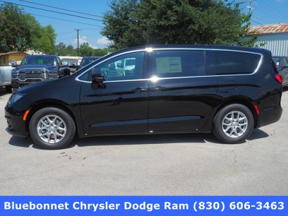 New 2025 Chrysler Voyager LX