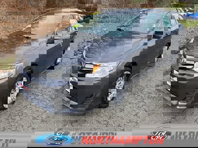 Used 2014 Toyota Camry LE