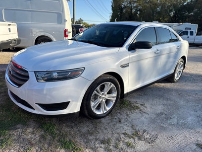 Used 2015 Ford Taurus SE